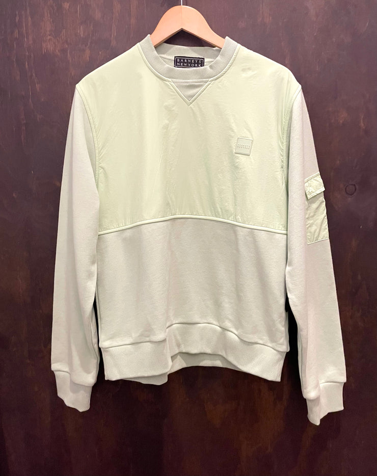 Barney's GREEN PULLOVER