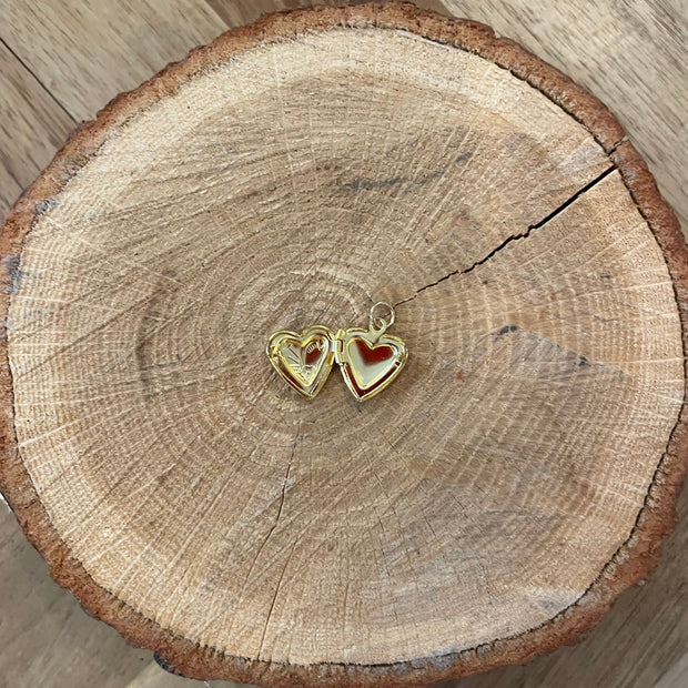 Gold Heart Locket (open)